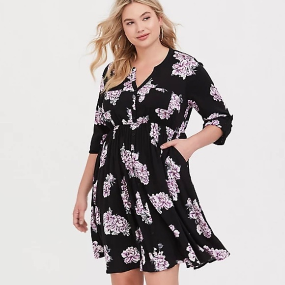 torrid Dresses & Skirts - Torrid Black and Cream Floral Button Front Shirt Dress